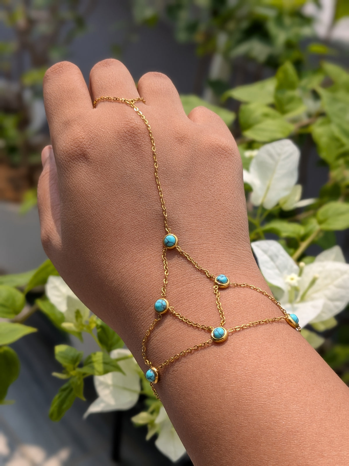 Neelam Hand Chain