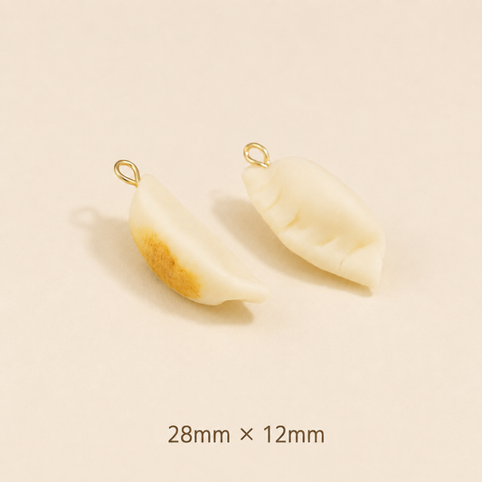 Momo Charm